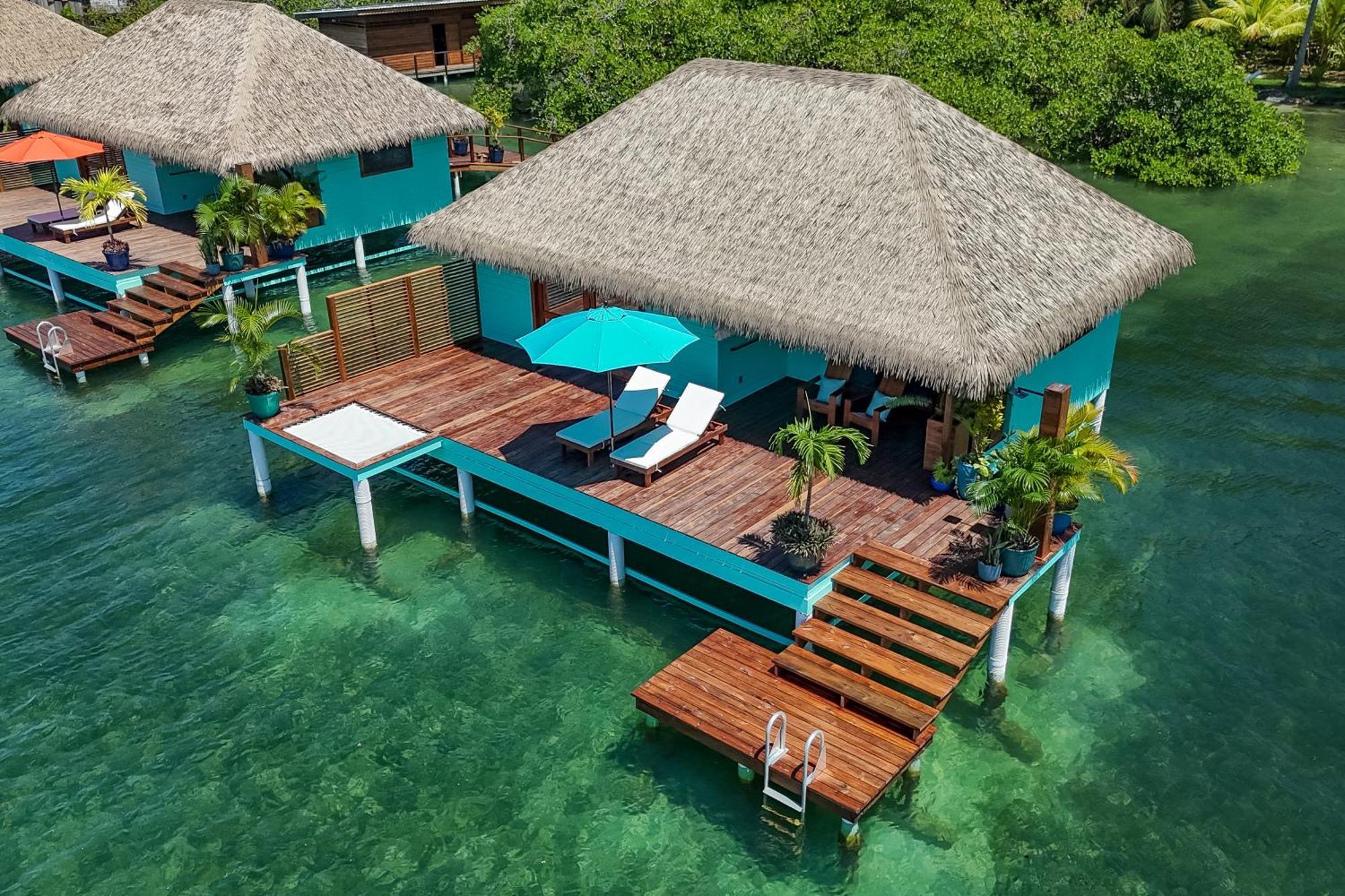 Sol Bungalows Bocas Town Bagian luar foto